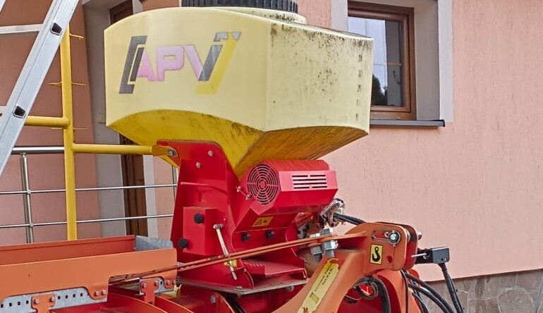 Prutové brány APV s přísevem