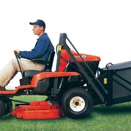 Traktorové sekačky