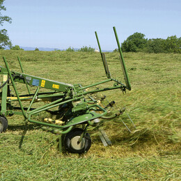 Rotorové obraceče píce