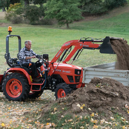 Univerzální a komunální traktory