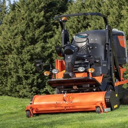 Traktorové sekačky