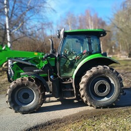 Traktor DEUTZ-FAHR 6130 TTV