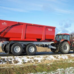 Traktorové návěsy BIG