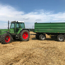 Traktorové přívěsy